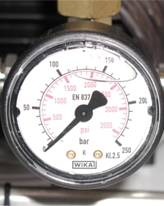 Manometer 1/8" 50-70 bar
